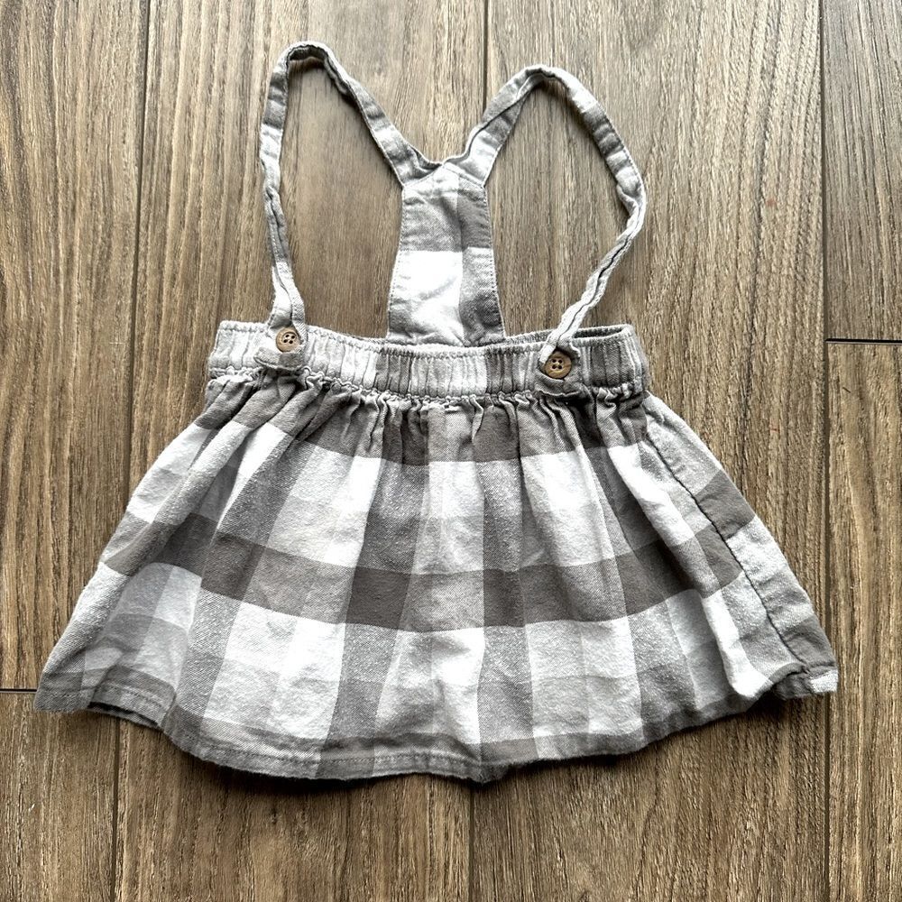 Carter’s Girls Gray Plaid Jumper || size 18 months
